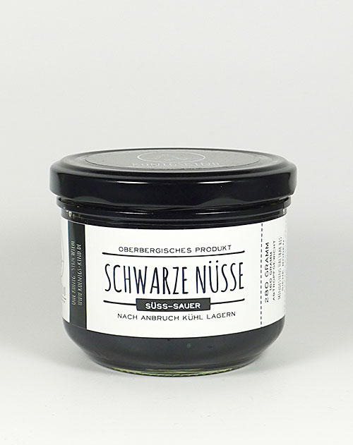 Schwarze Nüsse süß-sauer - toll zu Gegrilltem u. Käse! - "Der Feinschmecker 12/2020"