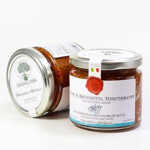 Tomatenpesto mit Sardellen und Kapern - Pesto & Bruschetta Mediterraneo