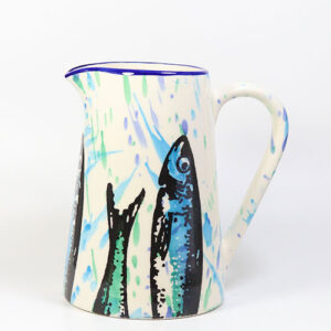 Wasserkaraffe, Krug klein Höhe 17cm Sardinen-Motiv (Portugal)